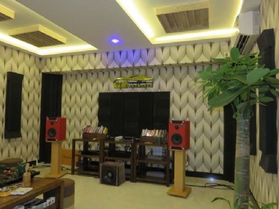 青島汽車(chē)音響改裝店圖片